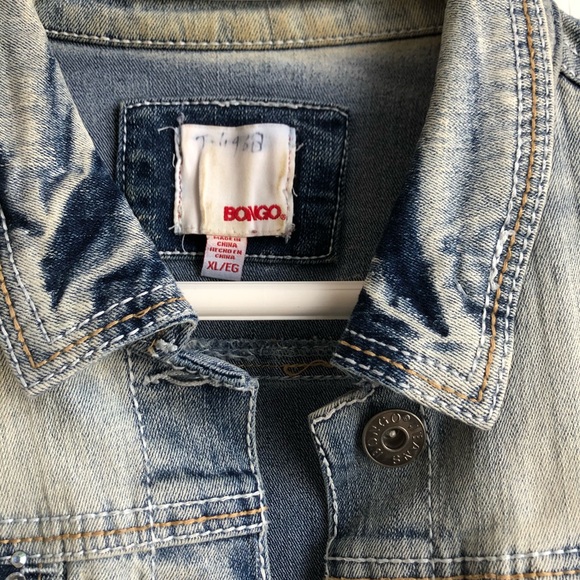 Acid Wash Denim/Jeans Jacket with Rhinestones - Picture 3 of 10